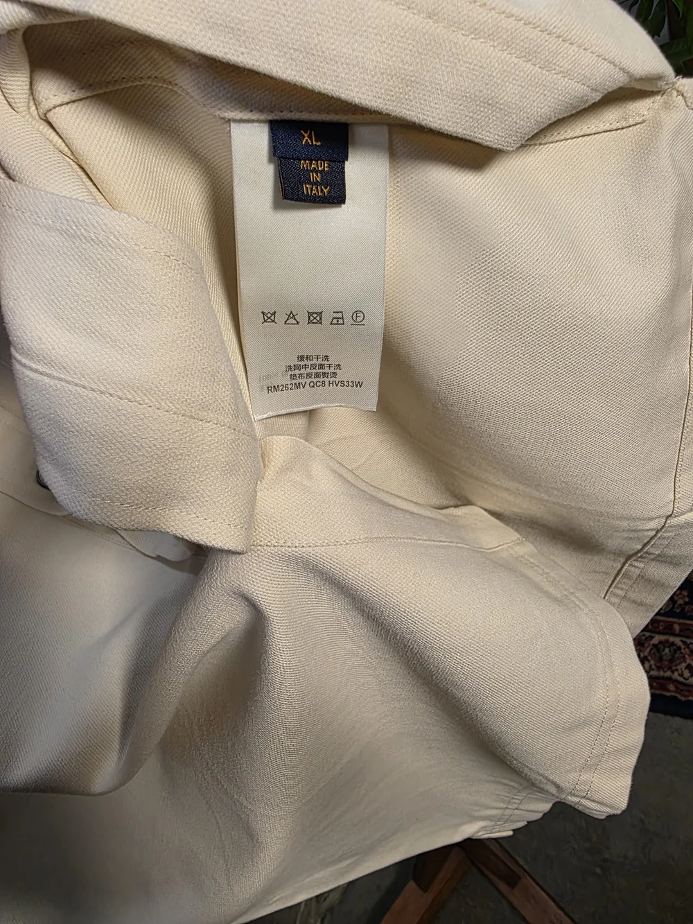 MADE IN ITALY LOUIS VUITTON BICOLOR WARM UP SHORTS XL